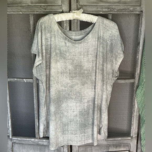 LuLaRoe Tops - LuLaRoe Cozy Collection Anita style top